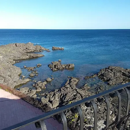 Orpheus 2* Giardini Naxos